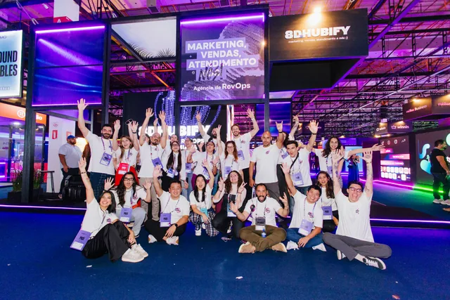 Fotografia 8D Hubify no CMO Summit 2026 - imagem 14